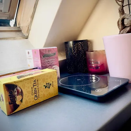 Cosy Rooftop In Center