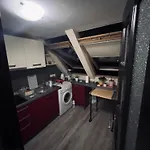 Cosy Rooftop In Center * 索菲亞
