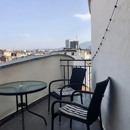 Cosy Rooftop In Center Lägenhet Sofia