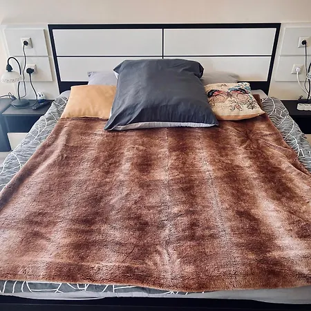 Cosy Rooftop In Center Апартаменты София